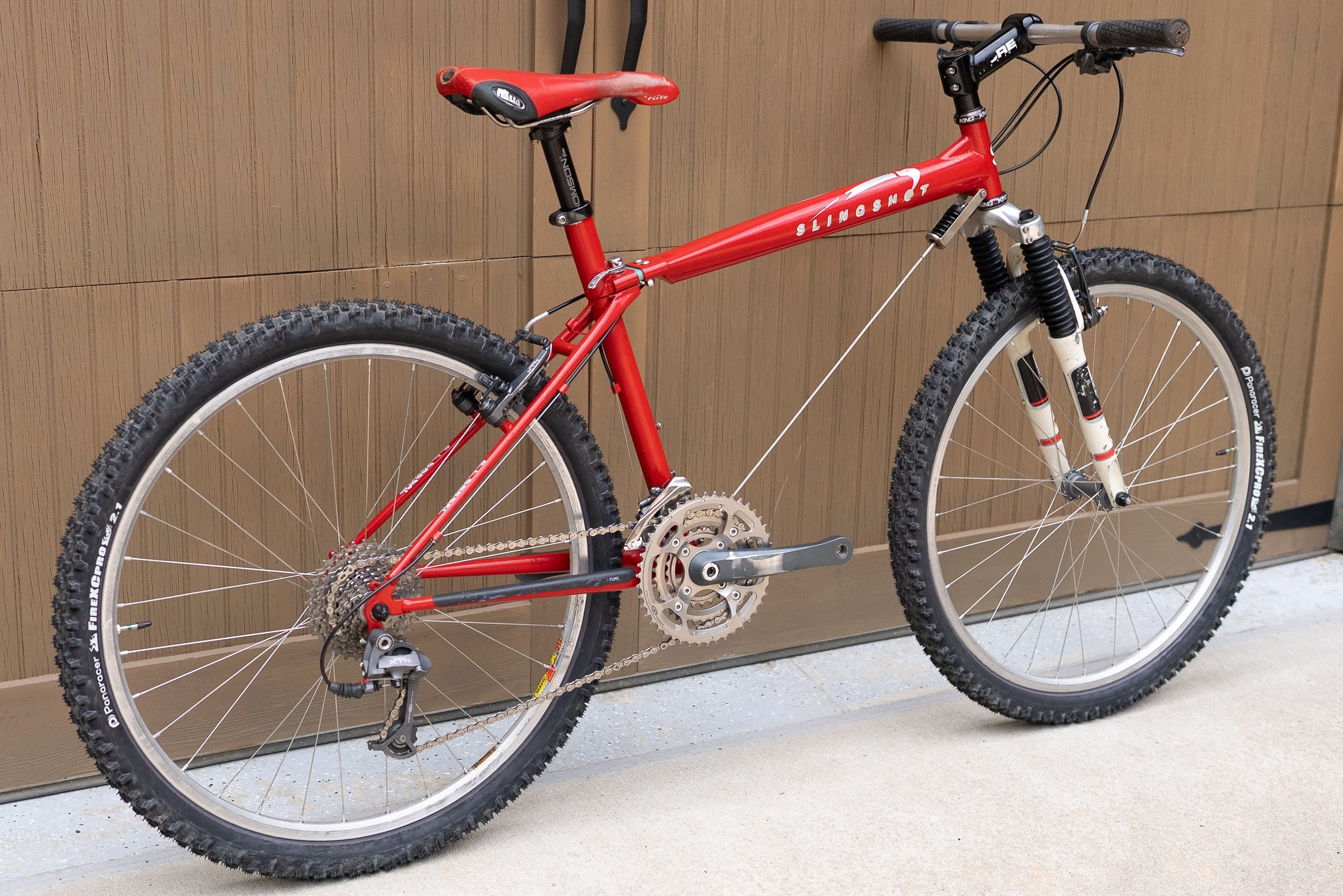 1997 Slingshot mountain bike, three-quarter front view